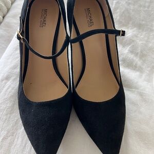 Micheal Kors Black Suede MaryJane Pump, Size 8